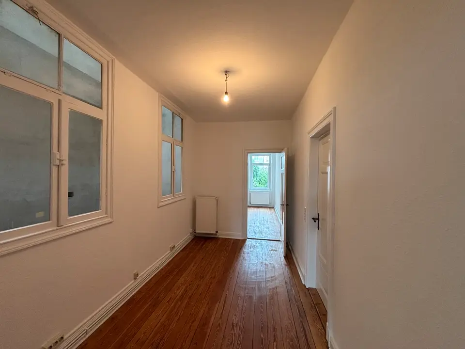 4 Zimmer Wohnung mit 90 m² in Lübeck – Bild 2