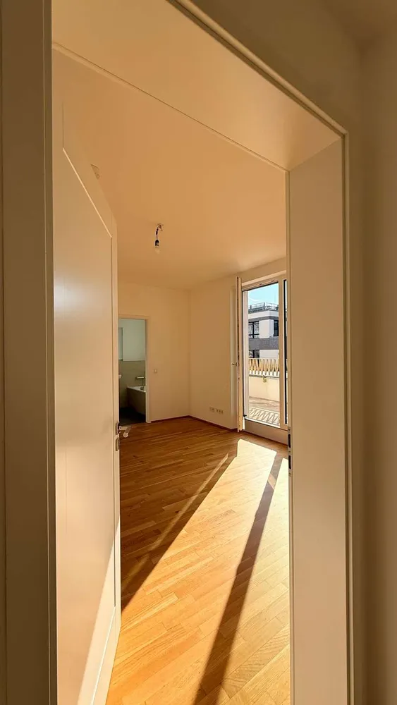 2 Zimmer Wohnung mit 89 m² in Berlin – Bild 4