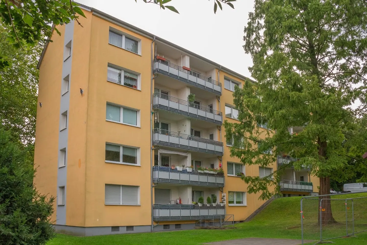 3 Zimmer Wohnung mit 67 m² in Essen – Bild 2