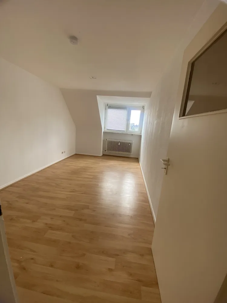 3 Zimmer Wohnung mit 78 m² in Düsseldorf – Bild 9