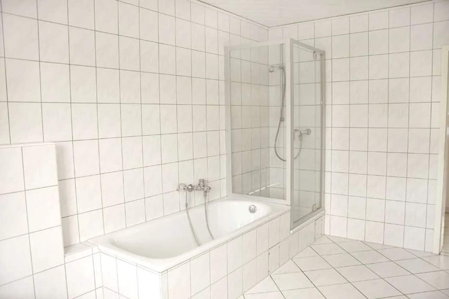 3 Zimmer Wohnung mit 100 m² in Duisburg – Bild 8