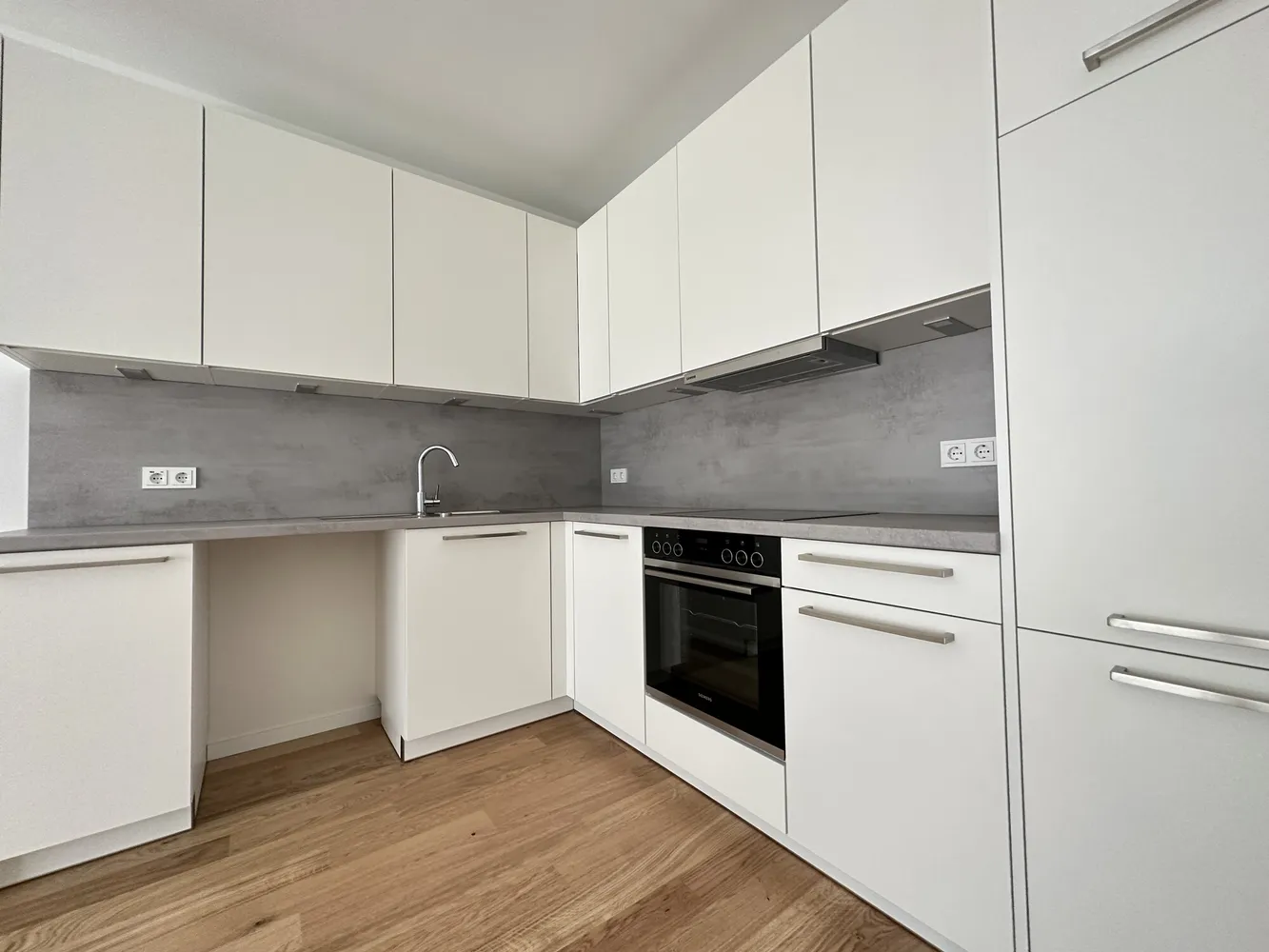 4 Zimmer Wohnung mit 98 m² in Hamburg – Bild 2