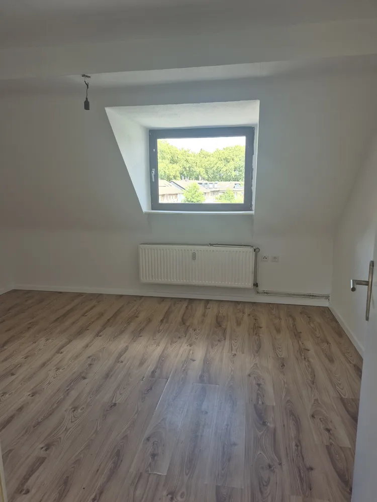4 Zimmer Wohnung mit 60 m² in Duisburg – Bild 2