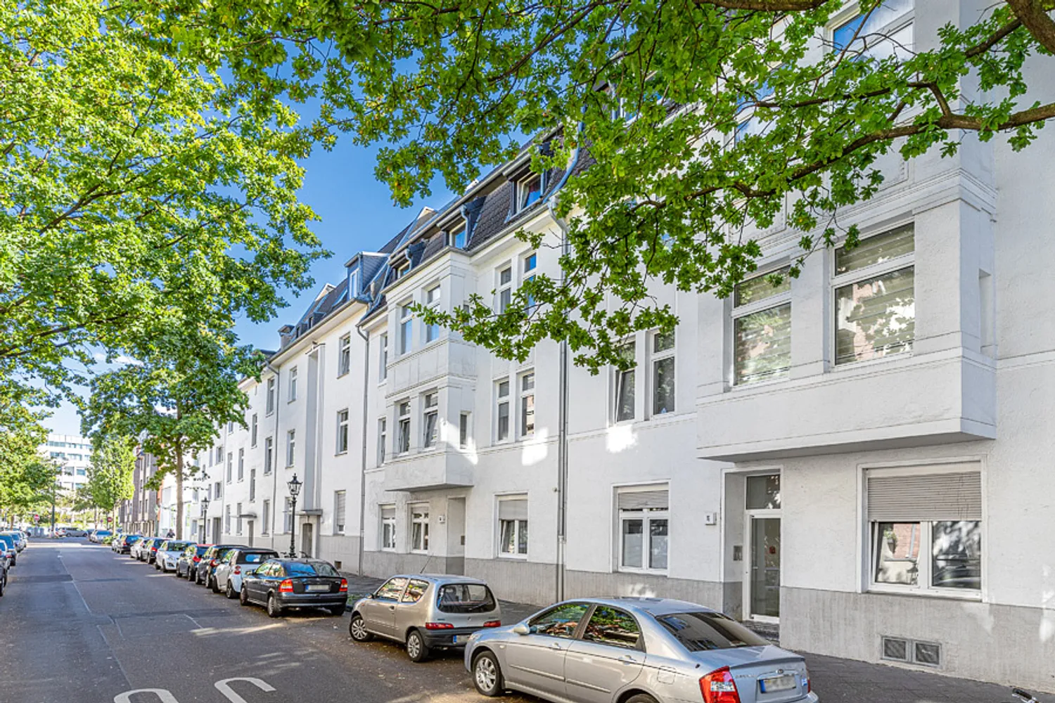 2 room apartment with 60 m² in Düsseldorf – Photo 1