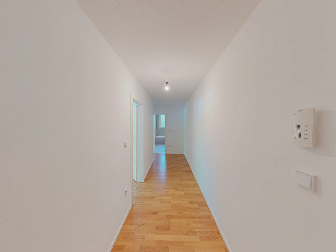 2 Zimmer Wohnung mit 65 m² in München – Bild 2
