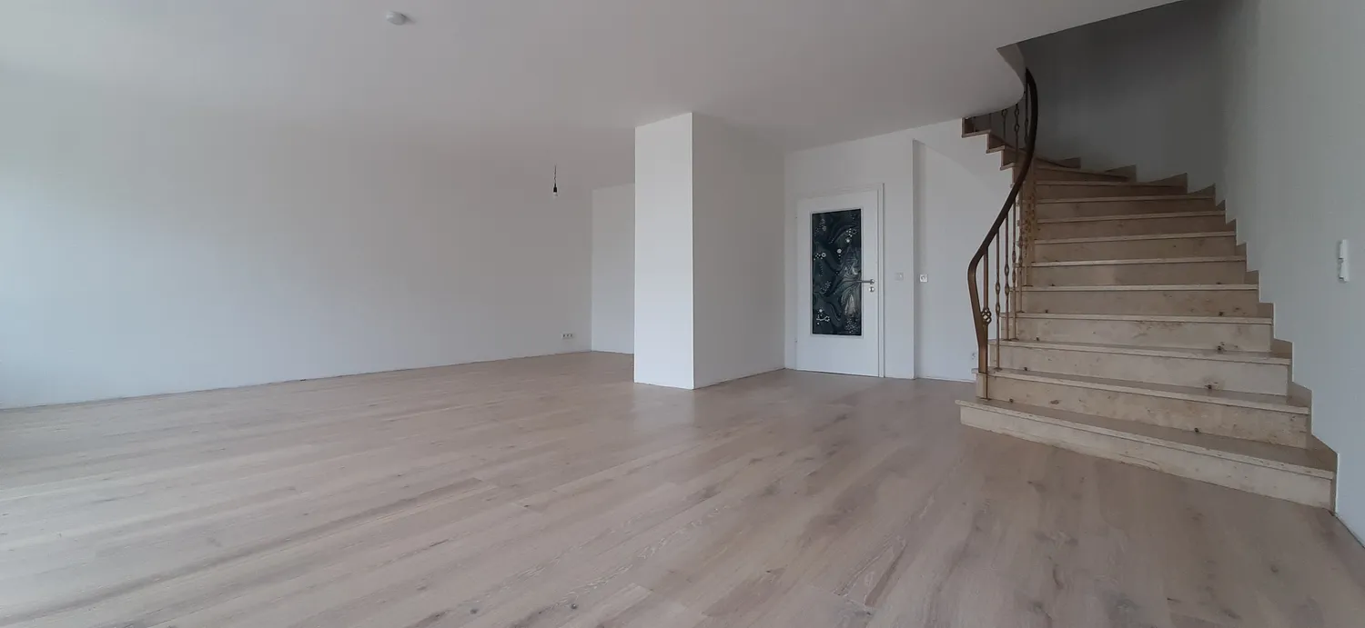 4 room apartment with 128 m² in Neu-Isenburg – Photo 2