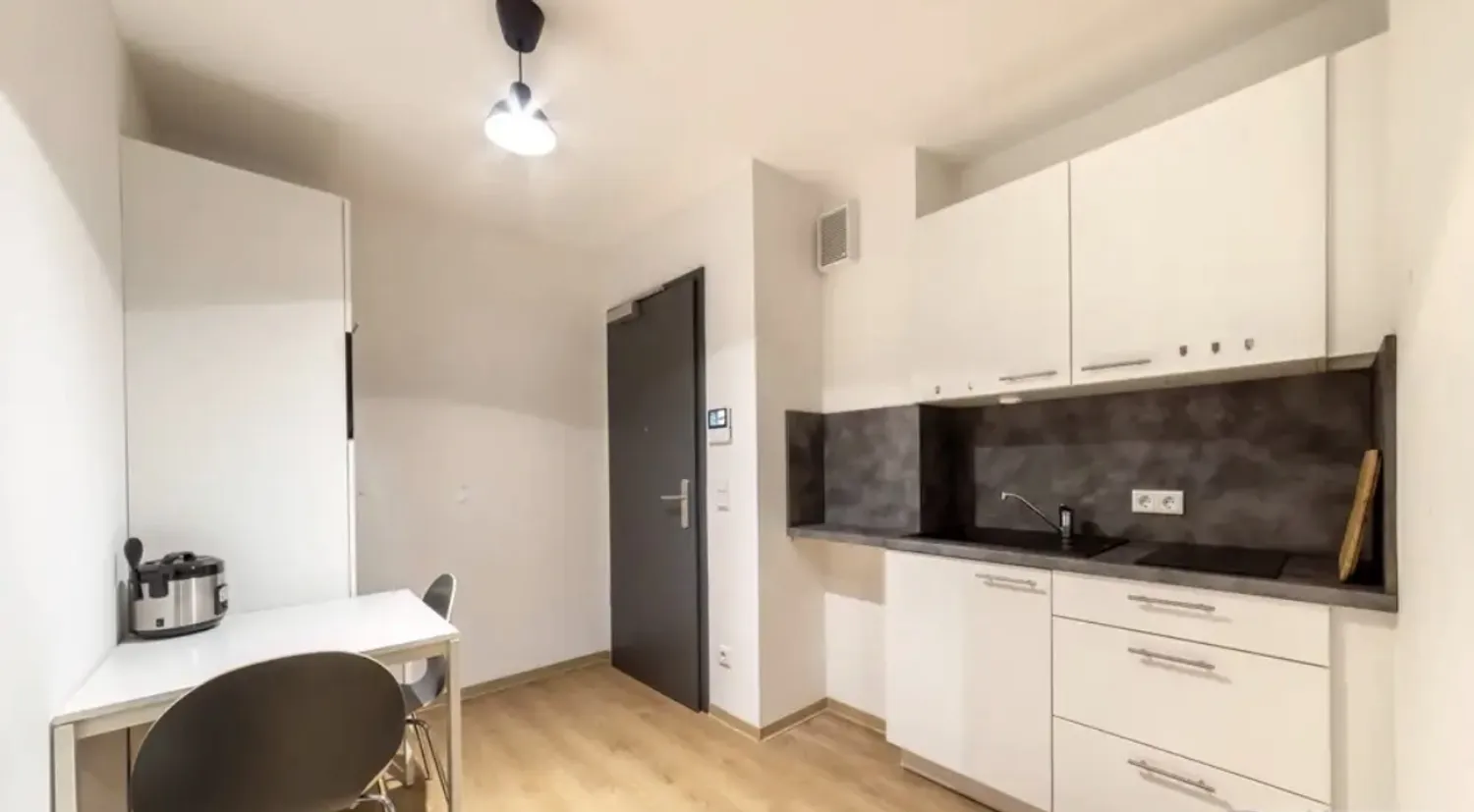 1 Zimmer Wohnung mit 59 m² in Frankfurt am Main – Bild 4