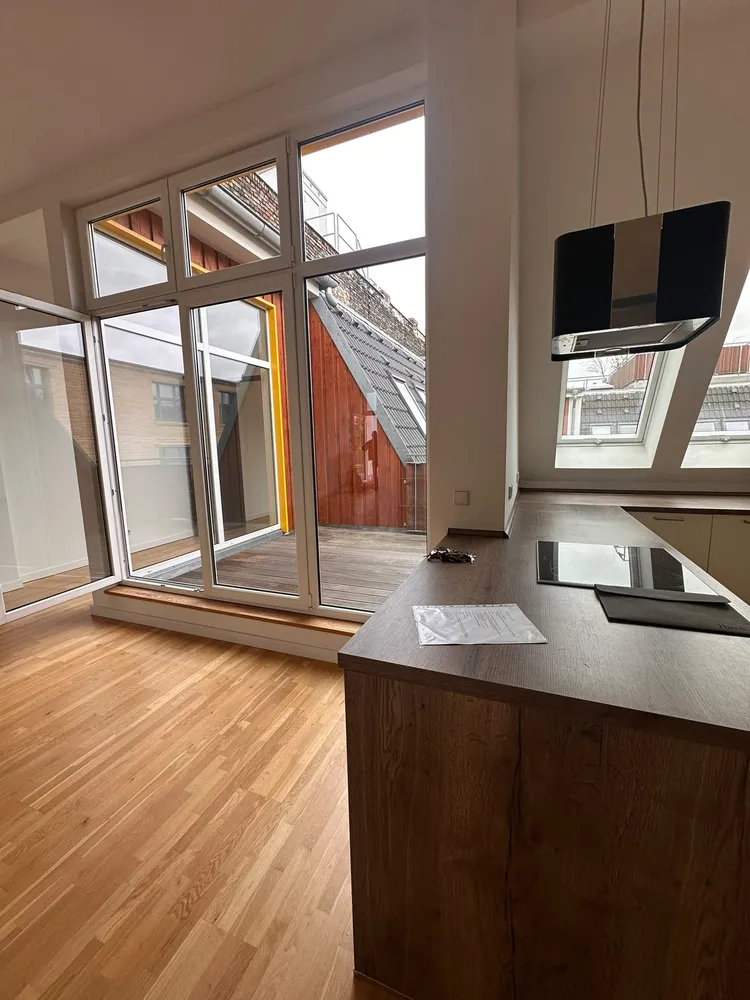 4 room apartment with 135 m² in Berlin – Photo 2