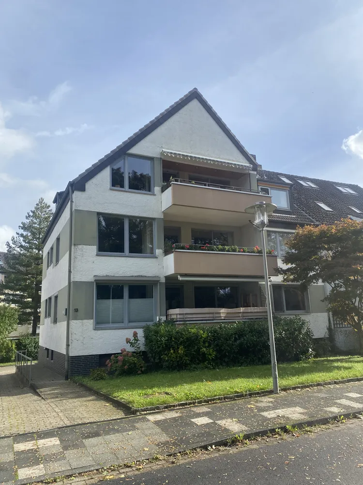 4 Zimmer Wohnung mit 112 m² in Hildesheim – Bild 1