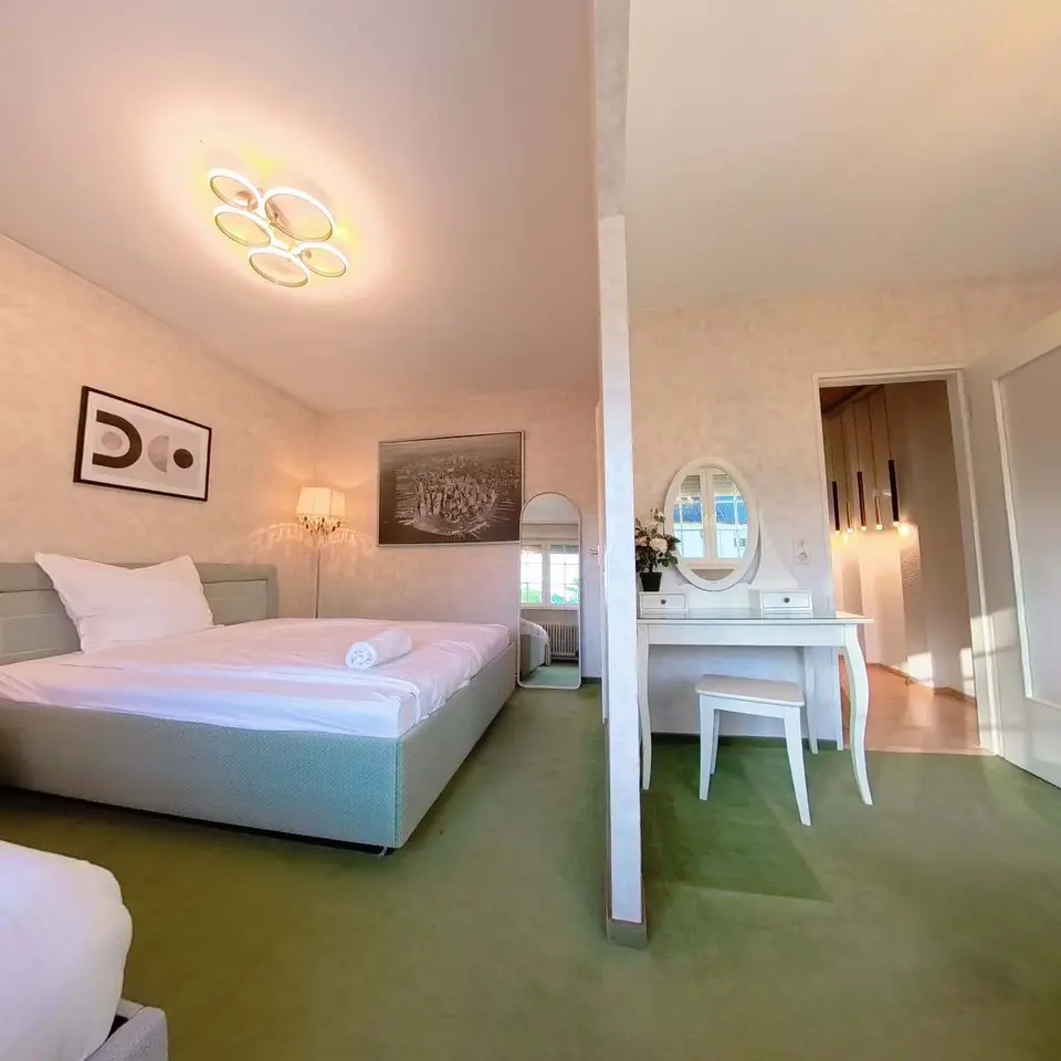 5 room house with 106 m² in Dietzenbach – Photo 1