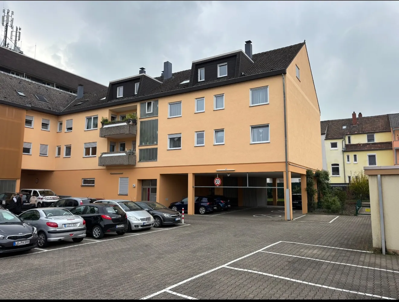 2 Zimmer Wohnung mit 70 m² in Ludwigshafen am Rhein – Bild 8