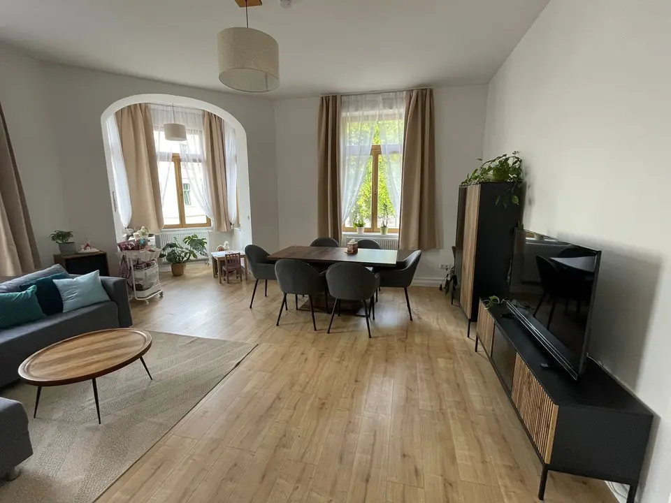 4 Zimmer Wohnung mit 110 m² in Wurzen – Bild 1