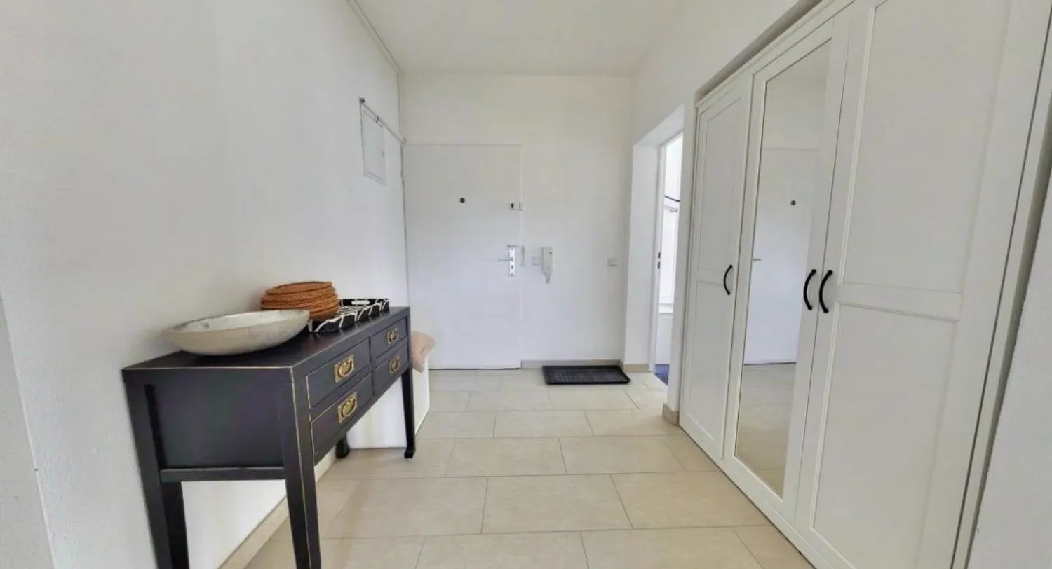 2 Zimmer Wohnung mit 77 m² in Frankfurt am Main – Bild 8