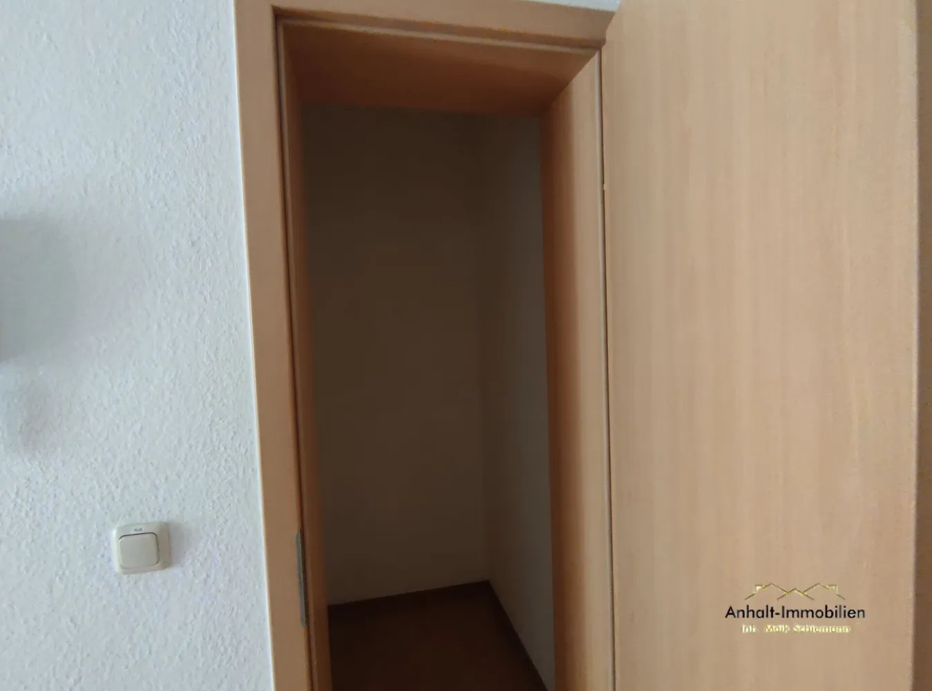 3 Zimmer Wohnung mit 87 m² in Bitterfeld-Wolfen – Bild 11
