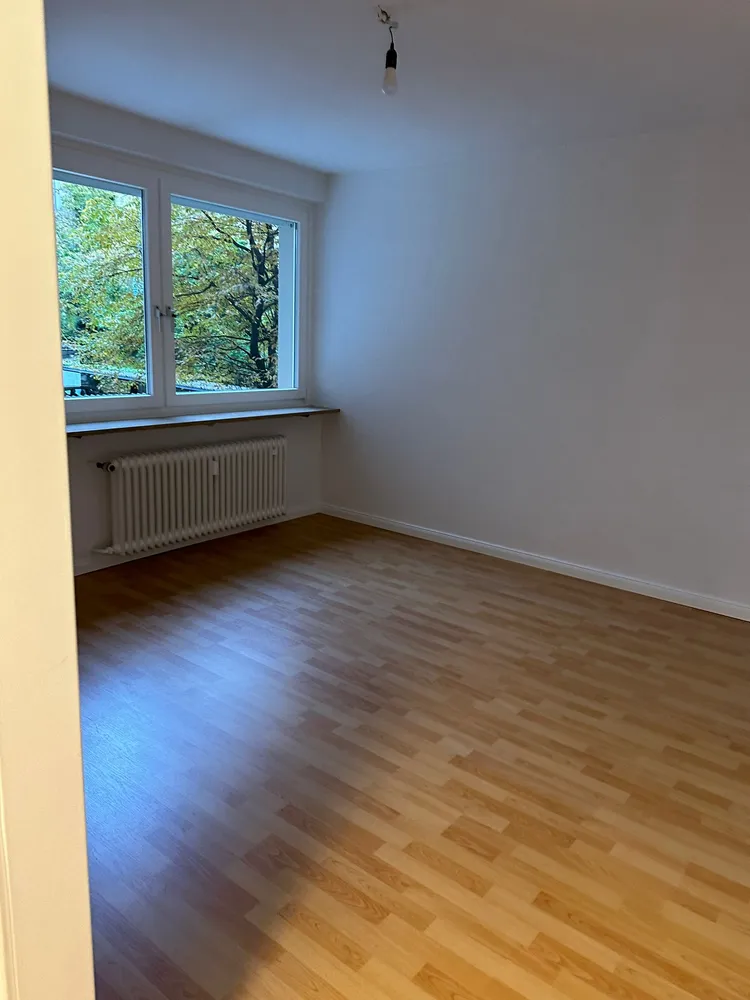 3 Zimmer Wohnung mit 89 m² in Frankfurt am Main – Bild 3