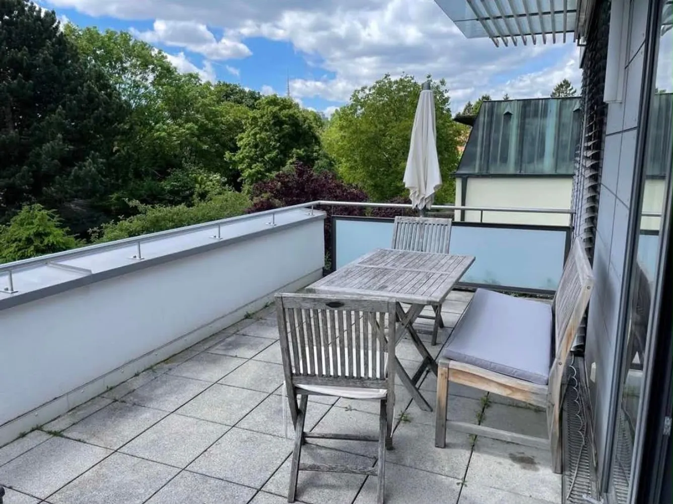 5 Zimmer Wohnung mit 120 m² in München – Bild 4