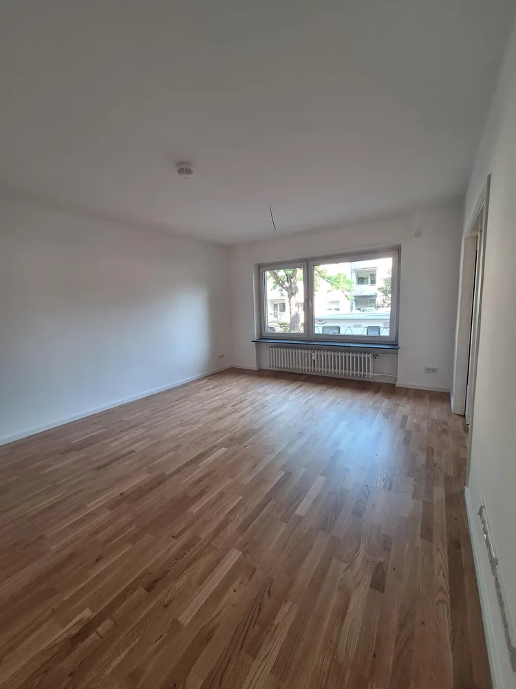 3 Zimmer Wohnung mit 100 m² in Frankfurt am Main – Bild 2