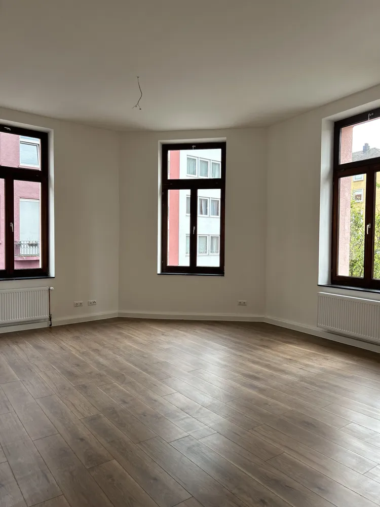 2 Zimmer Wohnung mit 83 m² in Aachen – Bild 4