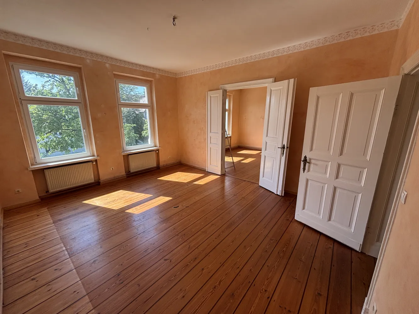 4 Zimmer Wohnung mit 105 m² in Berlin – Bild 1