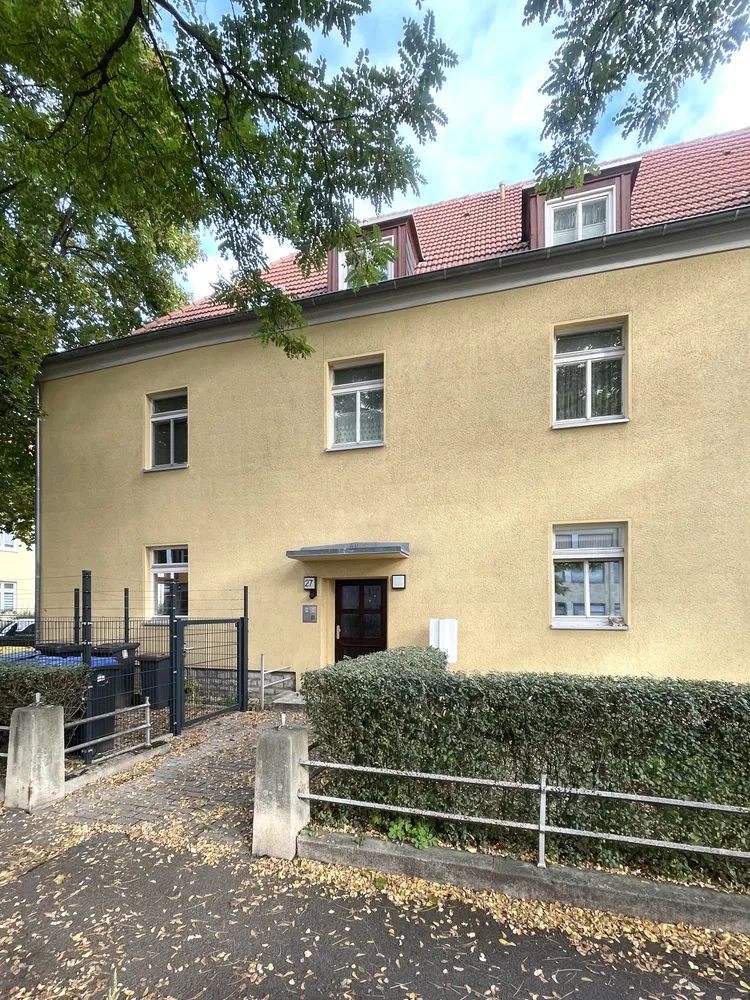 4 Zimmer Wohnung mit 102 m² in Erfurt – Bild 1