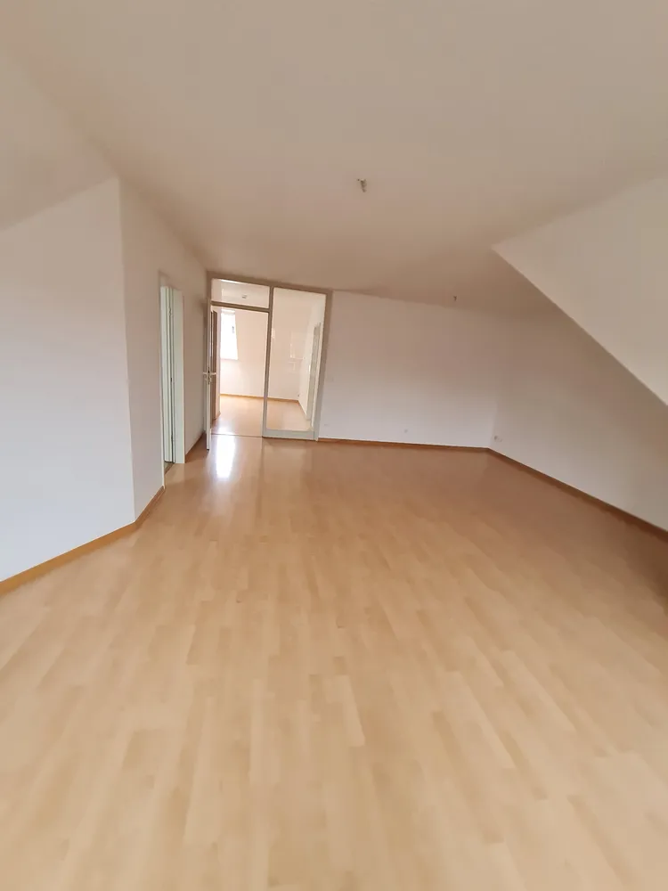 2 Zimmer Wohnung mit 77 m² in Hannover – Bild 3