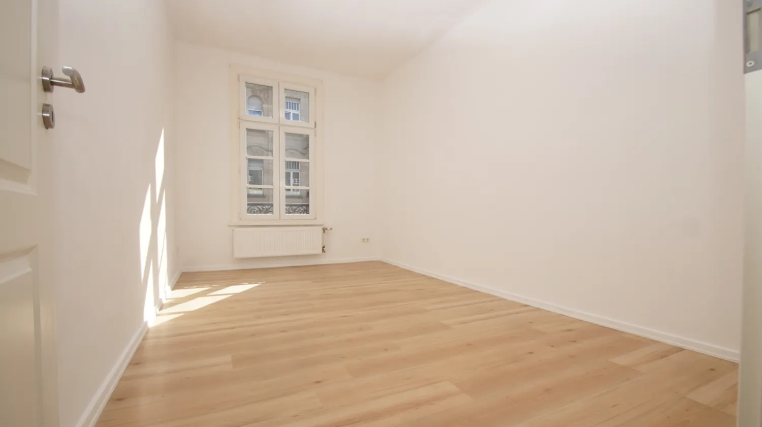4 Zimmer Wohnung mit 107 m² in Wiesbaden – Bild 8