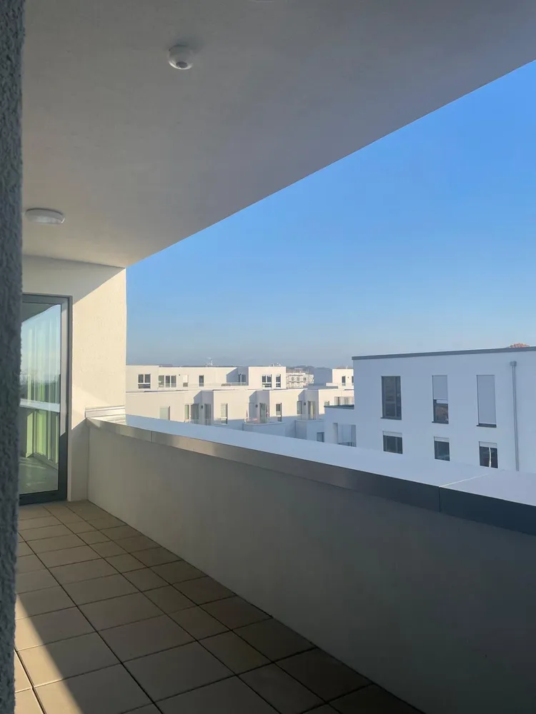 2 Zimmer Wohnung mit 65 m² in Düsseldorf – Bild 1