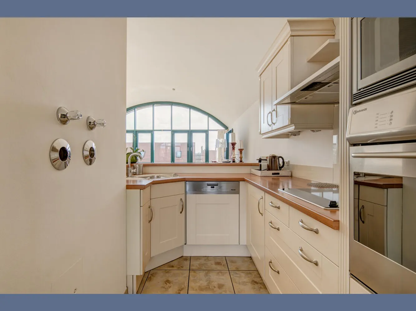 3 Zimmer Wohnung mit 160 m² in München – Bild 10