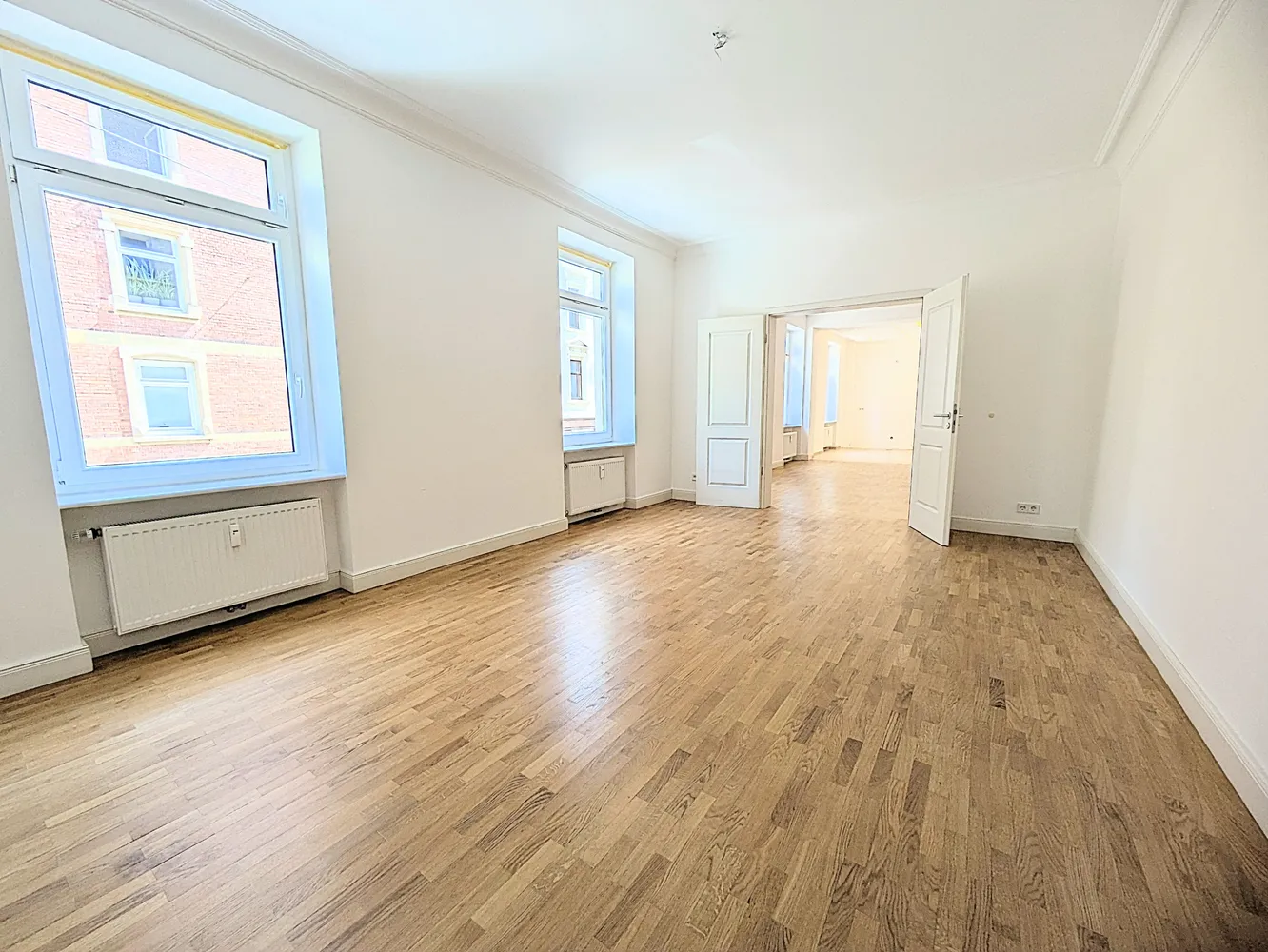 4 Zimmer Wohnung mit 122 m² in Stuttgart – Bild 2
