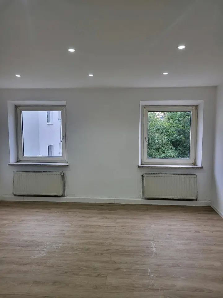 3 Zimmer Wohnung mit 80 m² in Hof – Bild 1