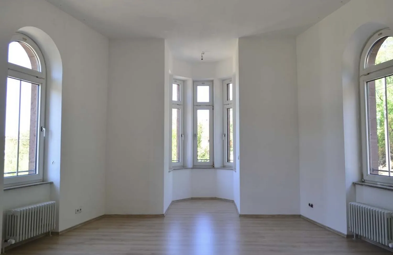 3 Zimmer Wohnung mit 98 m² in Stuttgart – Bild 2