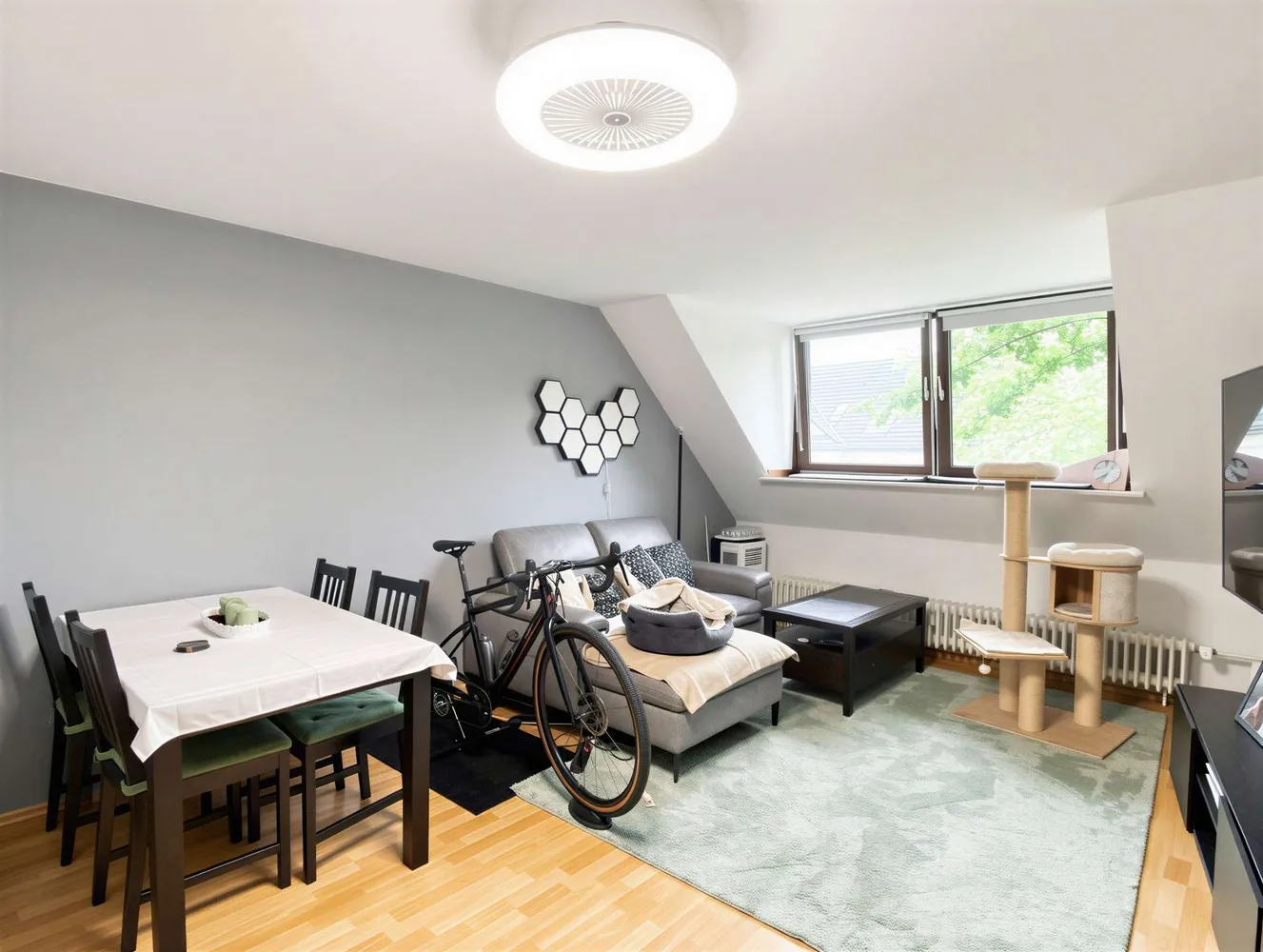 2 Zimmer Wohnung mit 60 m² in Essen – Bild 4