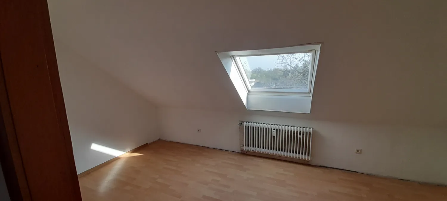 4 Zimmer Wohnung mit 78 m² in Duisburg – Bild 6