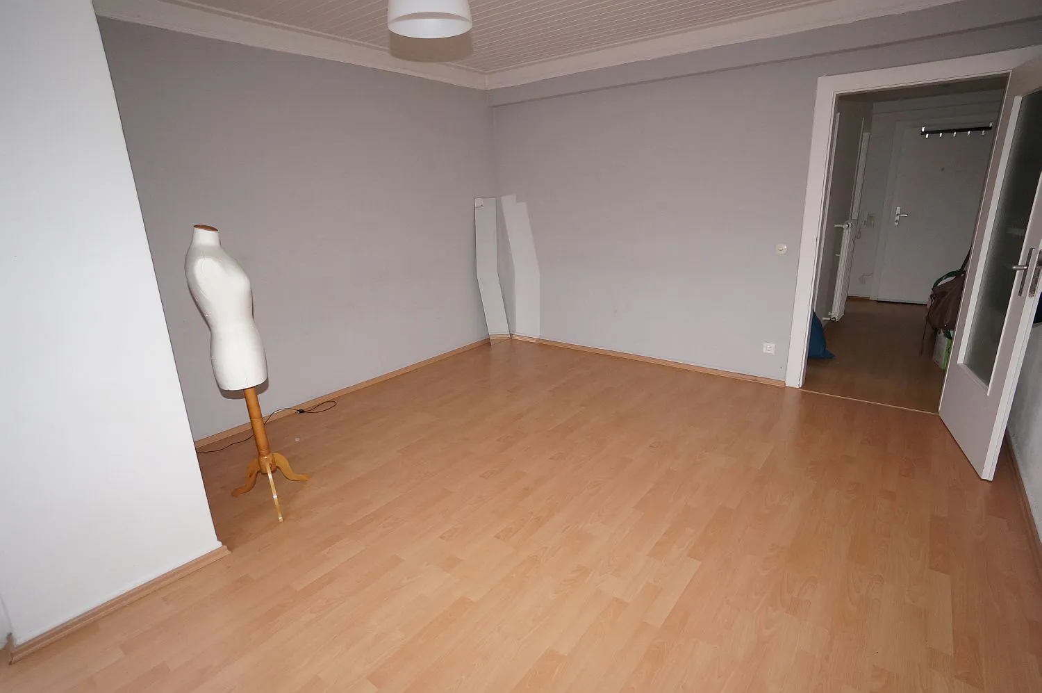 1 Zimmer Wohnung mit 35 m² in Düsseldorf – Bild 7
