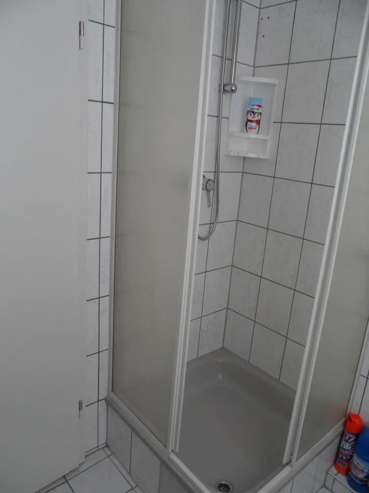2 Zimmer Wohnung mit 35 m² in Krefeld – Bild 5