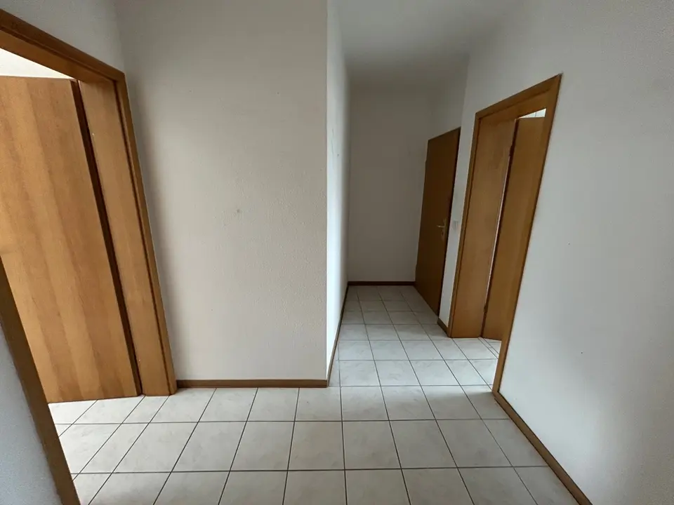 2 Zimmer Wohnung mit 39 m² in Altenburg – Bild 2