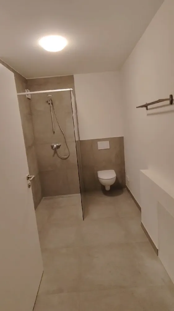 4 Zimmer Wohnung mit 104 m² in Wiesbaden – Bild 6