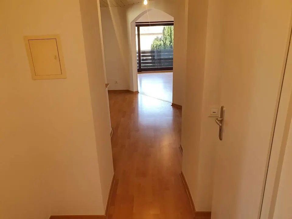 3 Zimmer Wohnung mit 90 m² in Bornheim – Bild 4