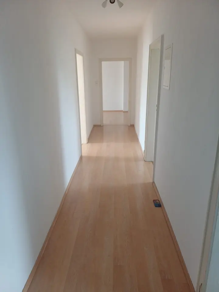 2 Zimmer Wohnung mit 85 m² in Kassel – Bild 4