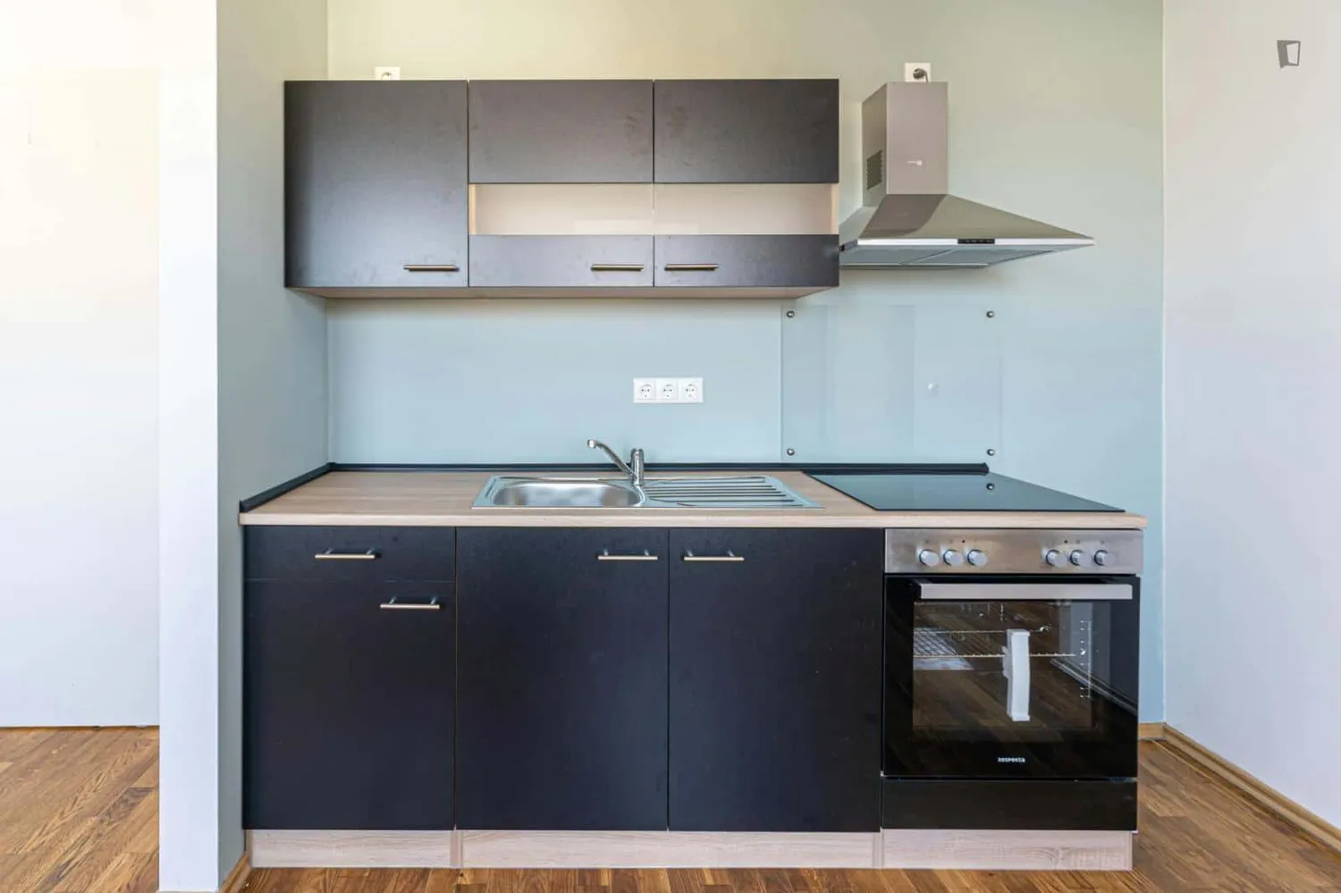 Shared room with 10 m² in Berlin – Photo 3
