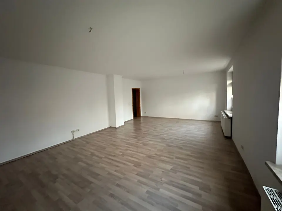 3 Zimmer Wohnung mit 92 m² in Zwickau – Bild 6