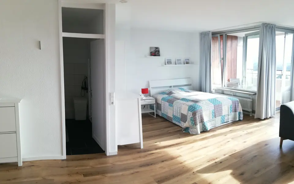 Shared room with 48 m² in Stuttgart – Photo 6