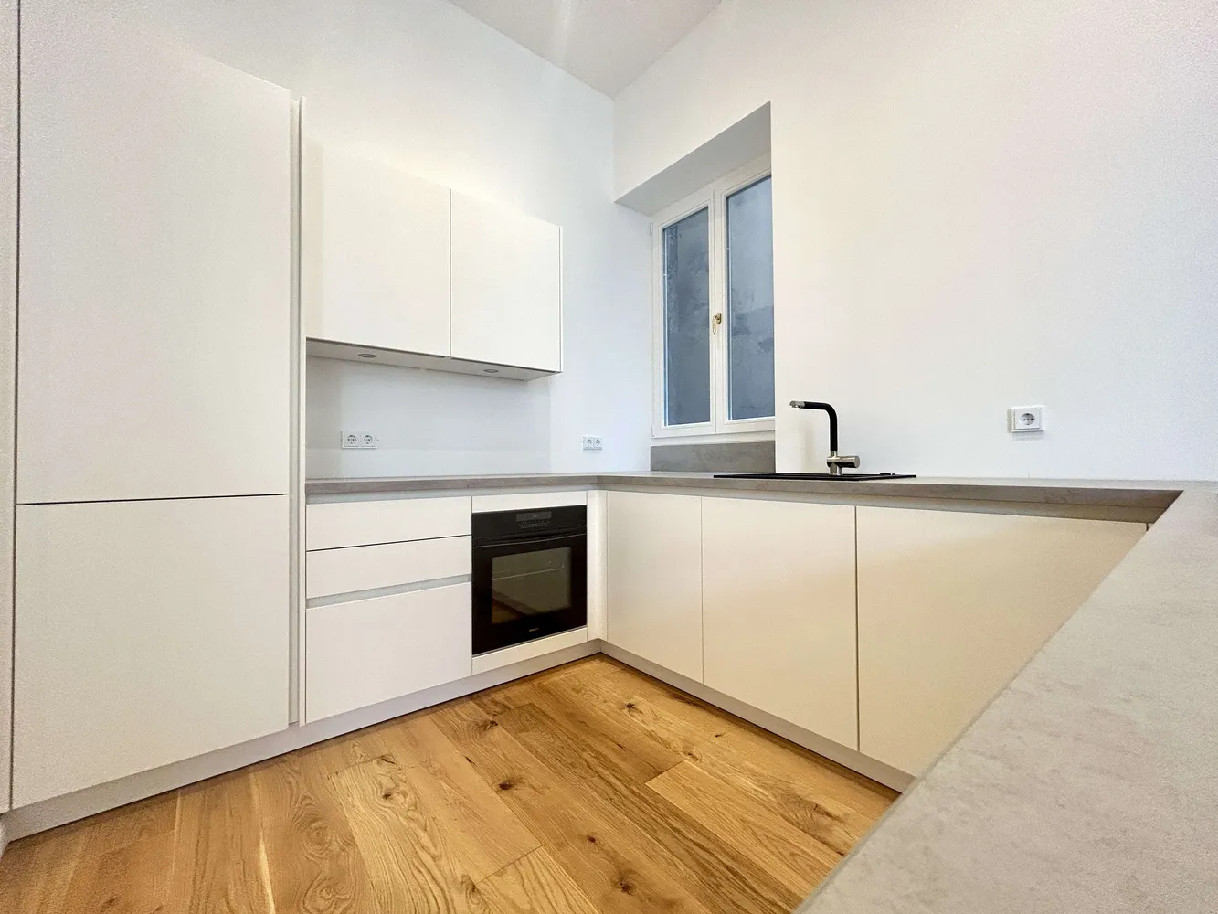 2 room apartment with 83 m² in Berlin – Photo 8