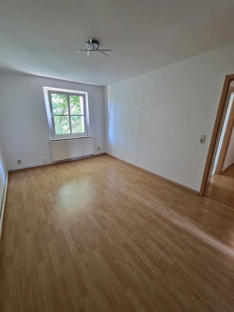 2 Zimmer Wohnung mit 42 m² in Magdeburg – Bild 2
