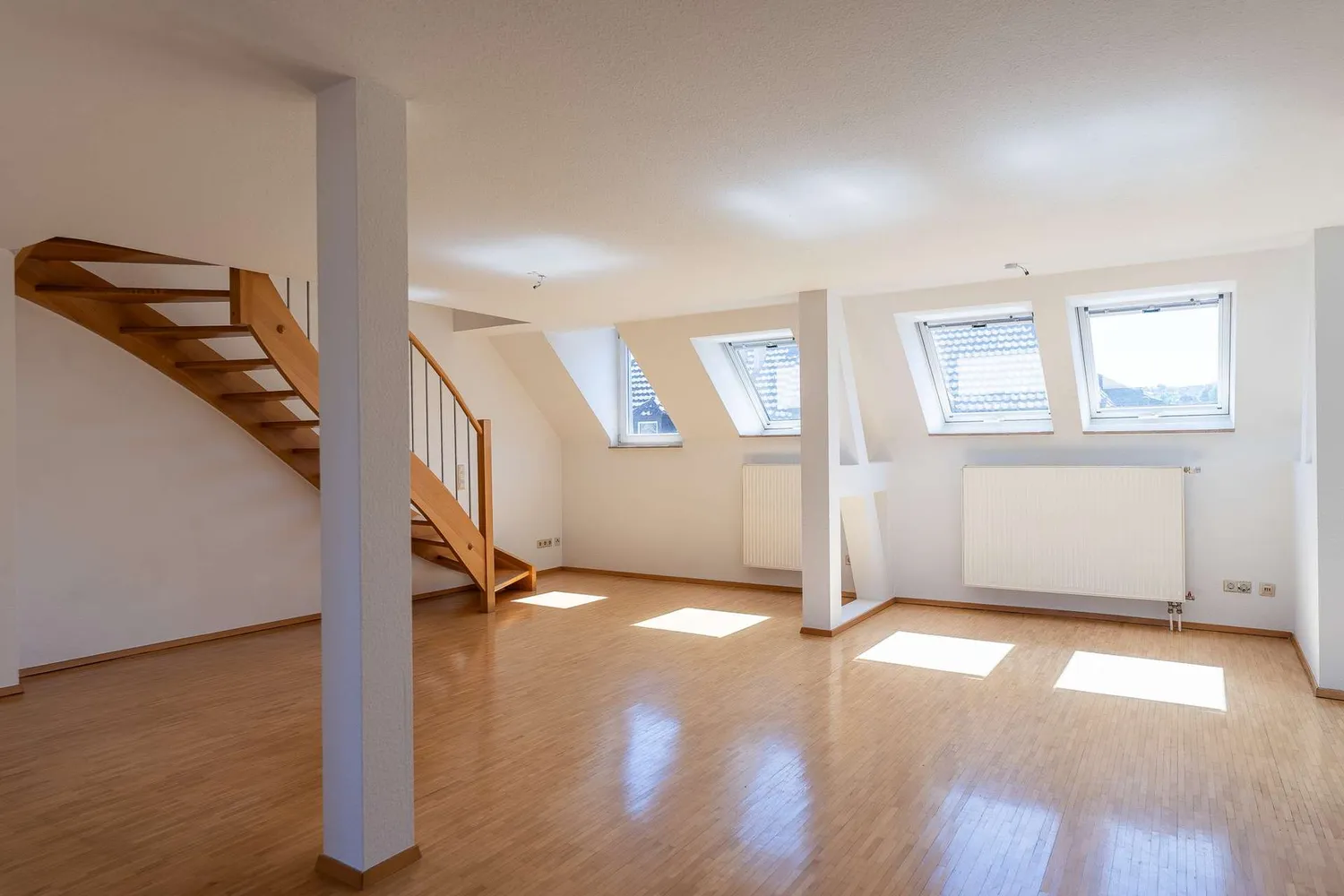 3 Zimmer Wohnung mit 91 m² in Stuttgart – Bild 1