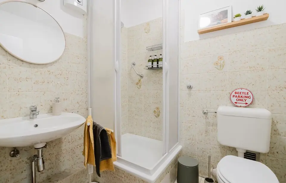 2 Zimmer Wohnung mit 40 m² in Köln – Bild 6