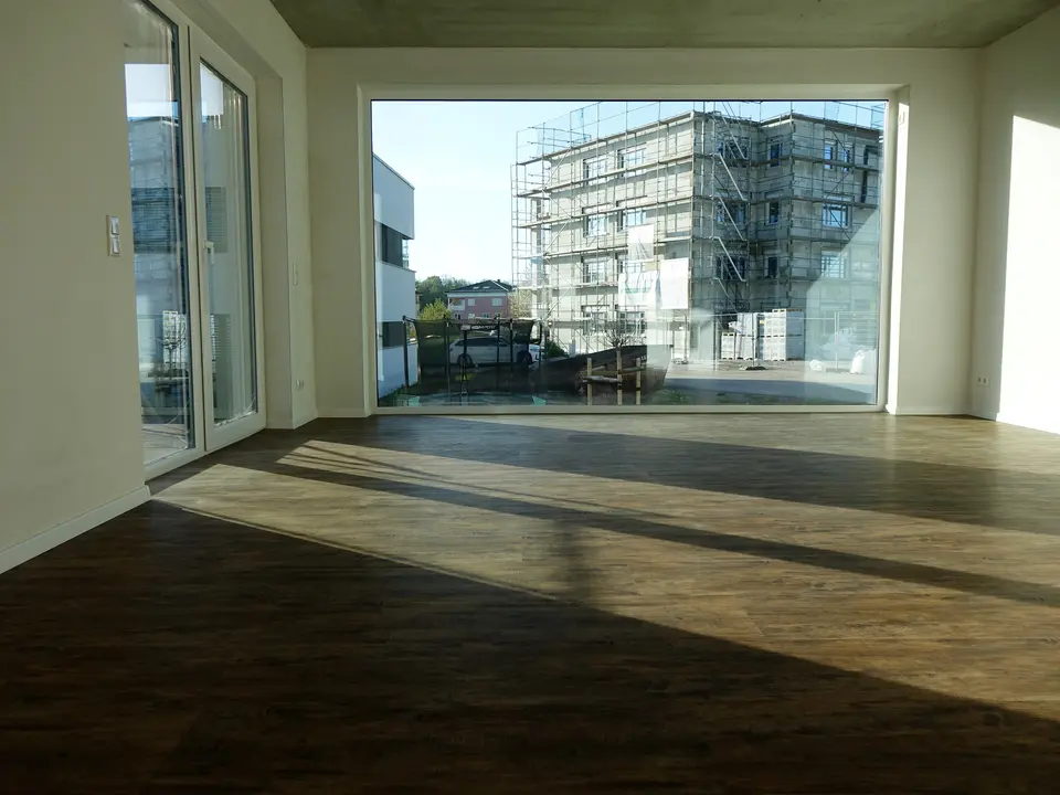 4 Zimmer Wohnung mit 109 m² in Halle (Saale) – Bild 1