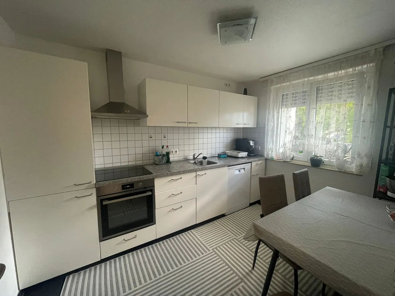 3 Zimmer Wohnung mit 106 m² in Frankfurt am Main – Bild 7