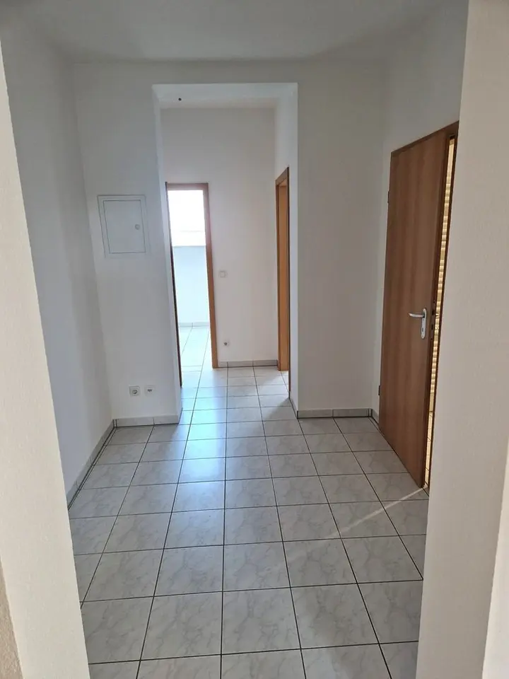 2 Zimmer Wohnung mit 67 m² in Merseburg – Bild 5
