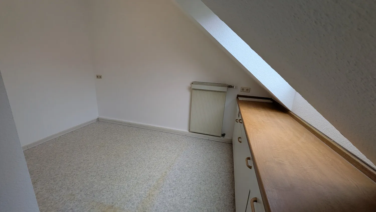 2 Zimmer Wohnung mit 57 m² in Solingen – Bild 2